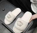 Rhinestones crown fluffy Slippers 