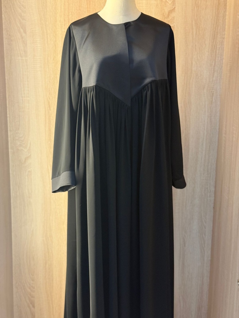 Black Two-Texture Yoke Abaya