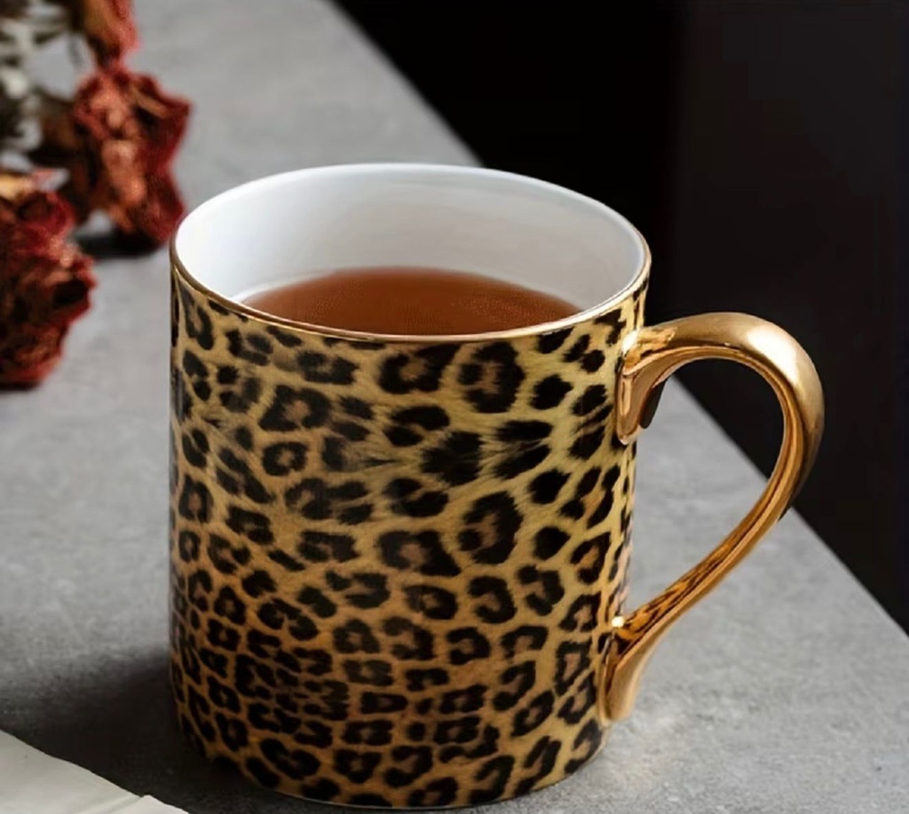 Leopard Print Design Cup 