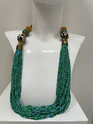 Beads & stones Necklace