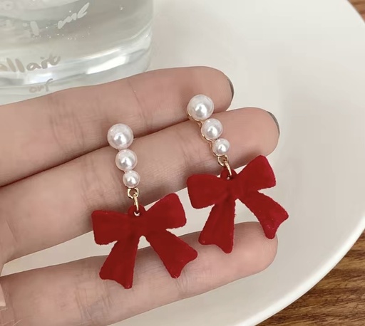 Pearl bow Earrings