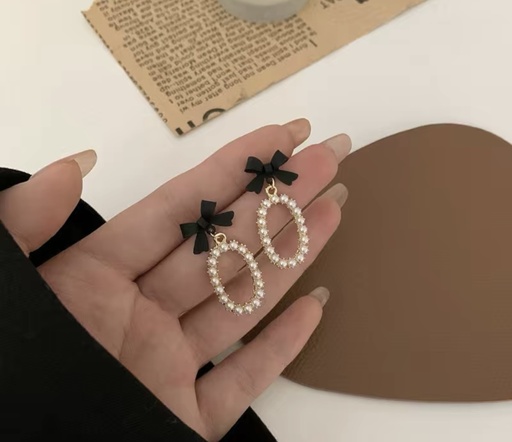 [84531121] Pearl loop bow earrings