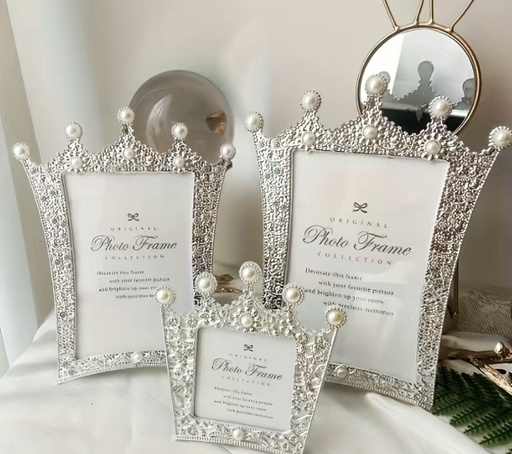 Crown Photo Frame