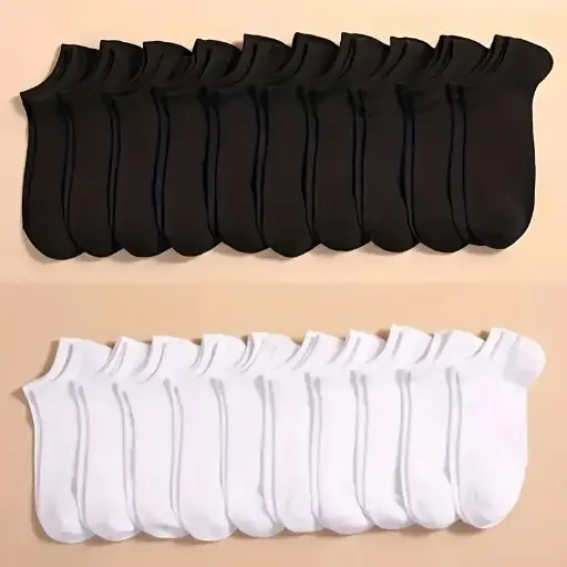  Trendy Unisex Socks جوارب عصرية للجنسين