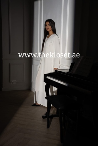 [39462972] Elegant Beaded White Abaya