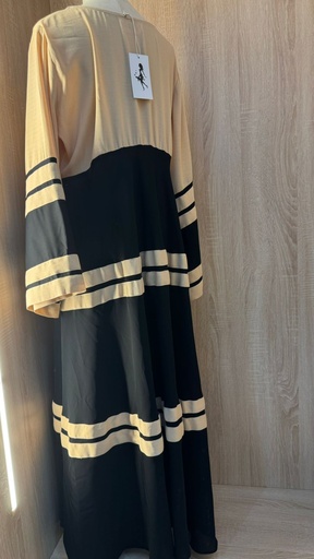 [72328876] beige lines closed abaya 