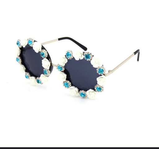 [40033873] Trendy Cute Sunglasses 
