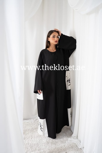 [71557146] عباية سوداء مزينة بالخرز والزهور