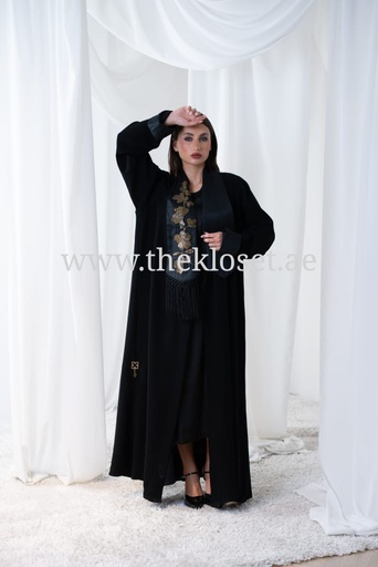 [77661803] Black Chic Abaya With Tassel And Flower Design
