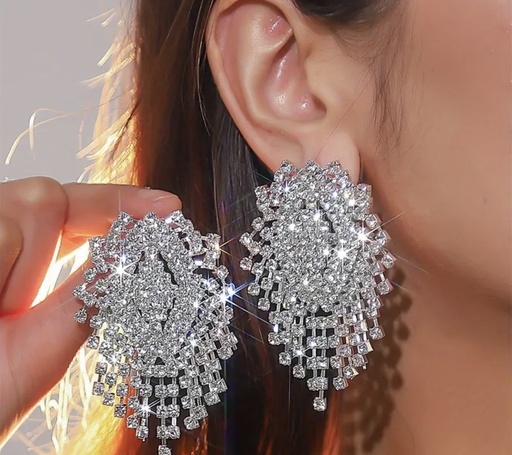 [88129587] Dazzling sliver plated rhinestones earrings