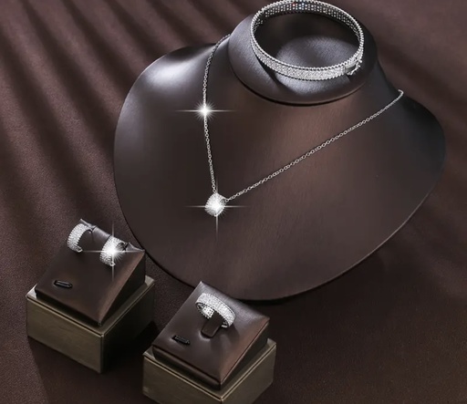 [00029628] Minimalist four pieces silvery set