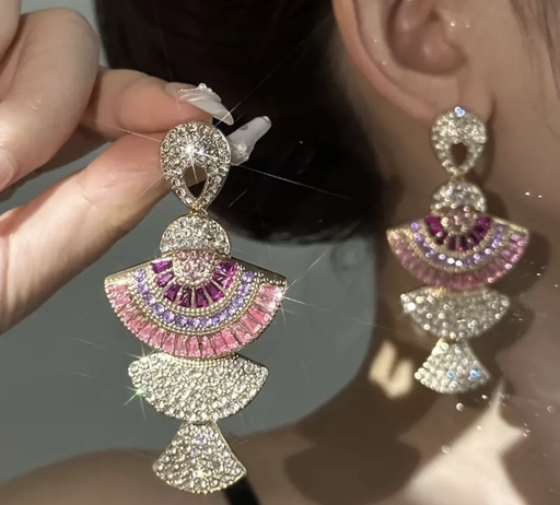 [88129631] Luxury zircon fan shaped dangle earrings
