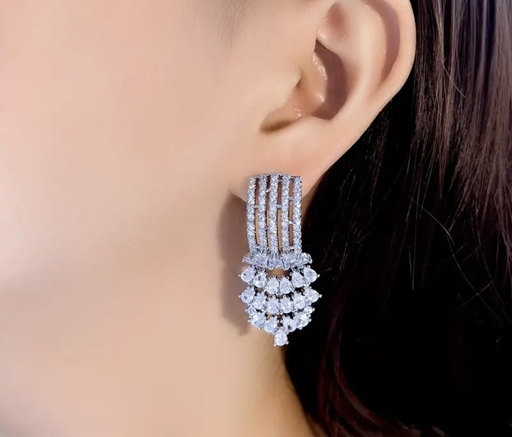 [88129632] sliver plated drops clear zircon dangle Earrings  