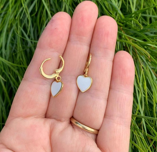 [00029637] White Heart Huggie Earrings
