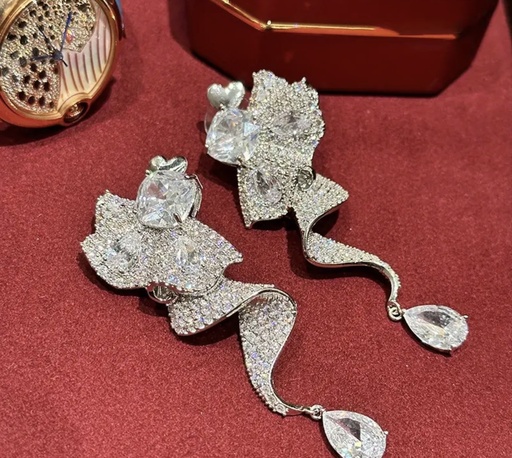 [88129672] Luxurious Ribbon style long zircon earrings