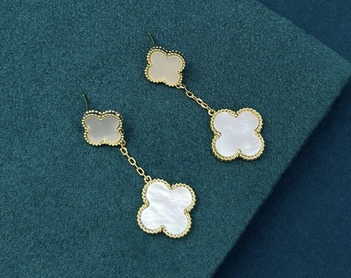 [88129704] Mother of pearl tassel flower dangle earrings 