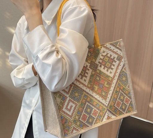 Ethnic print Tote bag 