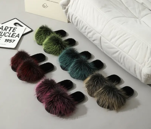 Fluffy faux fur Slippers 