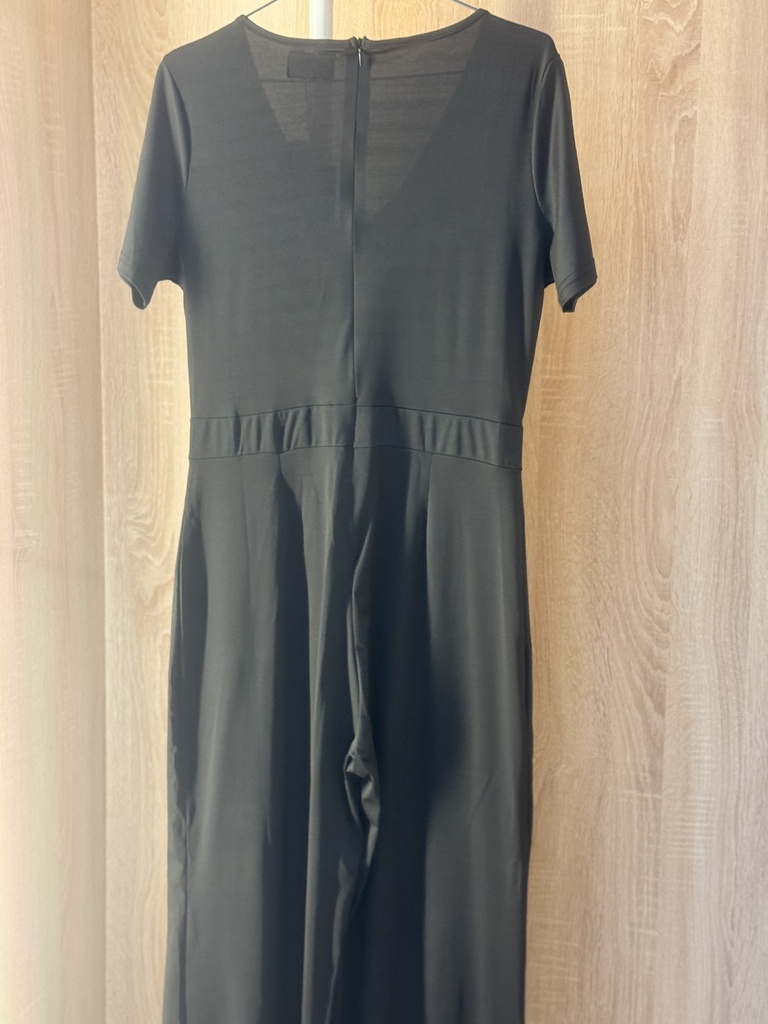 Simple elegant solid color Jumpsuit