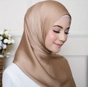 Warm solid color satin Shaila 