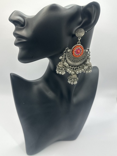 [98726789] Chandelier Sliver with colored Beads Earrings