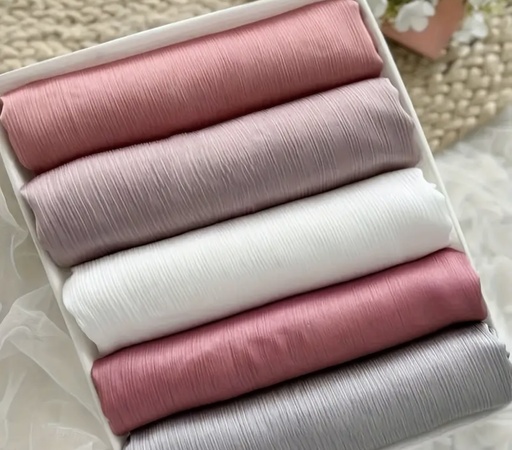 [61929685] Winter solid color satin Shaila  